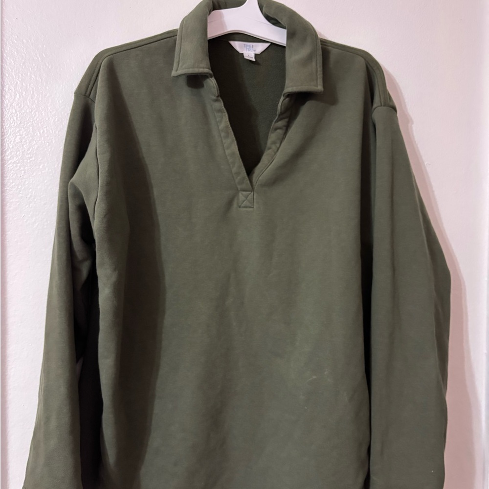 Men's Green Pullover Shirt